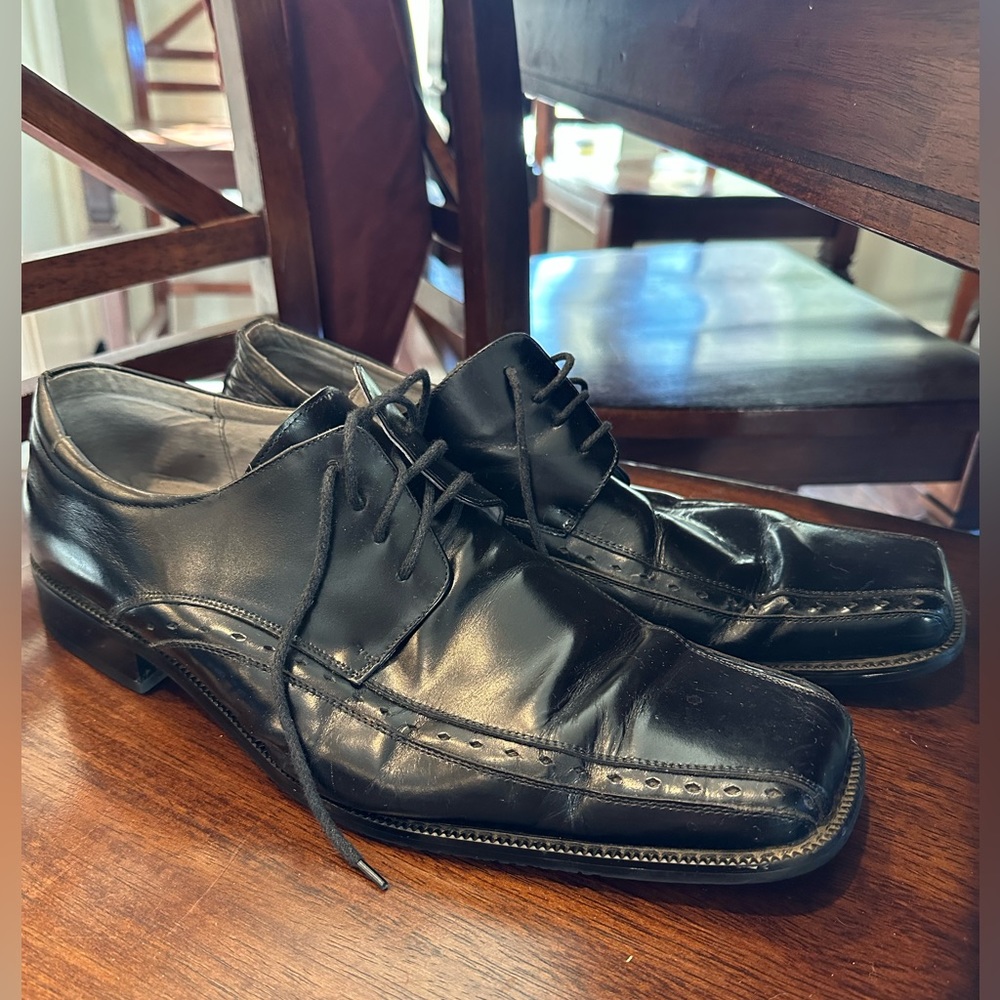 Stacy Adams dress shoe